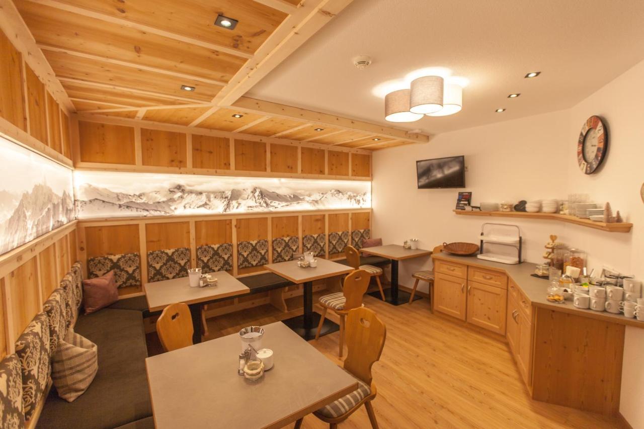 Haus Kuechelspitz Bed and Breakfast Ischgl Buitenkant foto