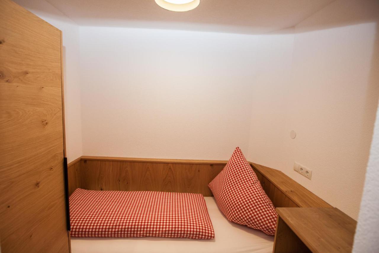Haus Kuechelspitz Bed and Breakfast Ischgl Buitenkant foto
